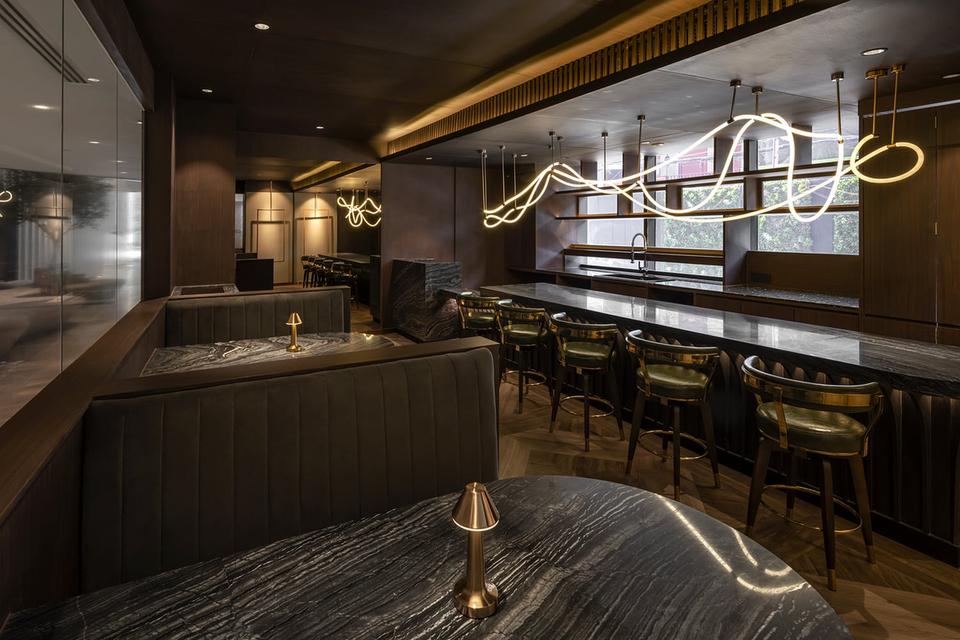 🏙️ ขายคอนโดหรู ใจกลางเมือง Park Origin Chula–Samyan ขนาด 87 ตร.ม. (Rare Unit ห้องใหญ่พิเศษ) 🔥 Highlight  ✨ ห้องขนาดใหญ่ 87ตร.ม.2ห้องนอน2ห้องน้ำ1ห้อ 10