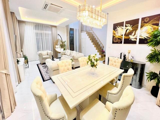 ให้เช่าบ้านเดี่ยวหรูหลังมุม 4 ห้องนอน Grandio บางนา กม.5 Private Zone ใกล้เมกะบางนา ตกแต่งครบ พร้อมเข้าอยู่ 2
