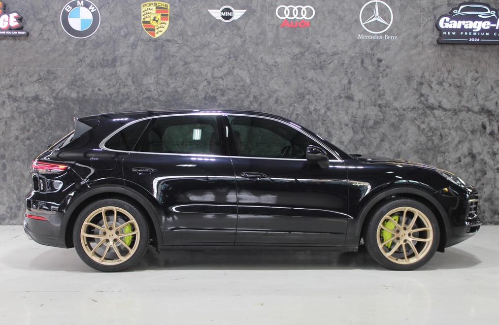 รหัสรถ JRS9431 📌 Porsche Cayenne E Hybrid 2019
