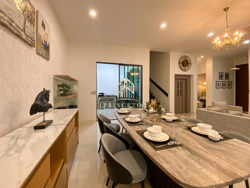 The Honor Yothinpattana (ดิ ออเนอร์ โยธินพัฒนา) บ้านเดี่ยวสไตล์ Private Pool Villa 3 ชั้น ระดับ Super Luxury 6