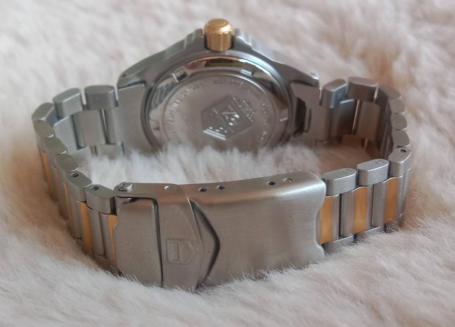 9.TAG HEUER S4000 Professional Lady size ระบบ Quartz หน้าปัด 28 mm พร้อมกล่องแท้ 3