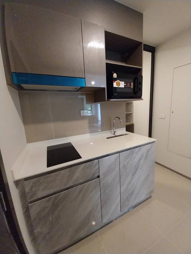 🔥 ให้เช่าคอนโดหรู ใกล้ศิริราช 2 นาที | ห้องมุม 2 นอน 60 ตร.ม. วิวสวน ร่มรื่น 🌿 คอนโดสไตล์ Boutique Hotel ส่วนตัว เงียบสงบ เหมาะพักผ่อน ห้องมุม ชั้น 12