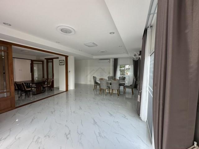 ให้เช่า บ้านเดี่ยว หลังมุม 2 ชั้น เพอร์เฟคเพลส รามคำแหง 164 โครงการ 3 รีโนเวทใหม่ทั้งหลัง  ใกล้ รร.นานาชาติ RIS เดินทางสะดวก 12