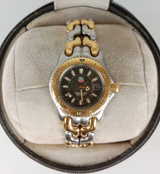 TAG HEUER ระบบ Quartz Lady size หน้าปัด 32 mm พร้อมกล่องแท้