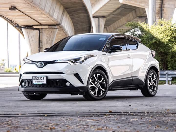 ขาย TOYOTA CHR 2019