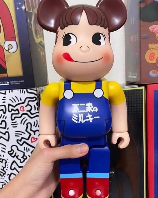 Bearbrick Peko Chan Blue 400%