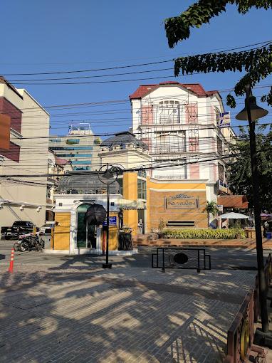 ให้เช่า บ้านกลางเมือง รัชดา-ลาดพร้าว ทาวน์โฮม 4 ชั้น รีโนเวทใหม่ โฮมออฟฟิศใกล้MRTลาดพร้าว ลาดพร้าว23 7