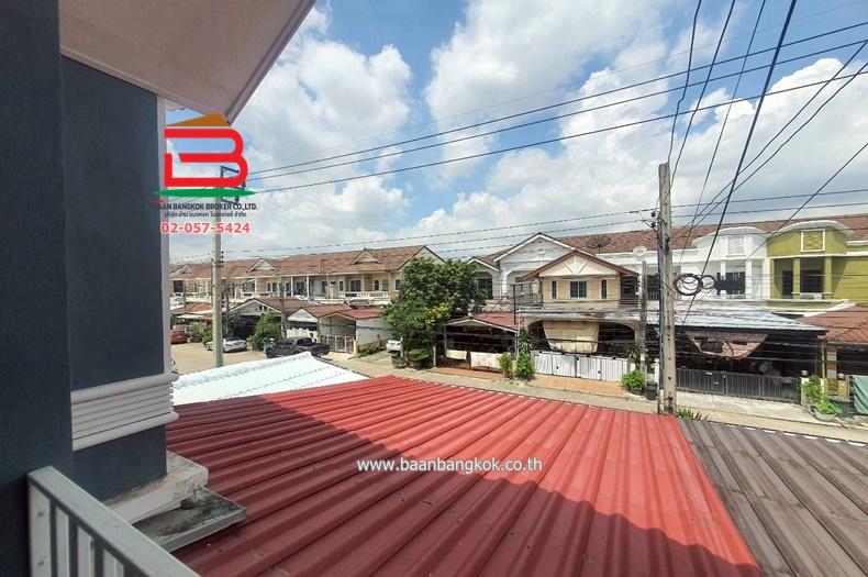 ทาวน์เฮาส์ โครงการ บดินทร 2 เนื้อที่ 29.8 ตรว. ใกล้ซาฟารีเวิลด์ ถนนเลียบคลองสอง แขวงบางชัน เขตคลองสามวา กรุงเทพฯ 12