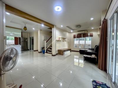 บ้านเดี่ยว 2 ชั้น หมู่บ้าน มณีรินทร์ เลค แอนด์ พาร์ค ราชพฤกษ์ - ติวานนท์ 2