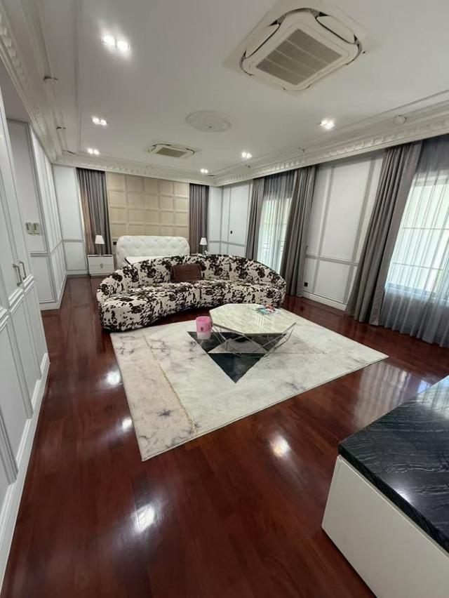 ให้เช่าบ้านเดี่ยวหรู โครงการ Grand Bangkok Boulevard Sukhumvit 5