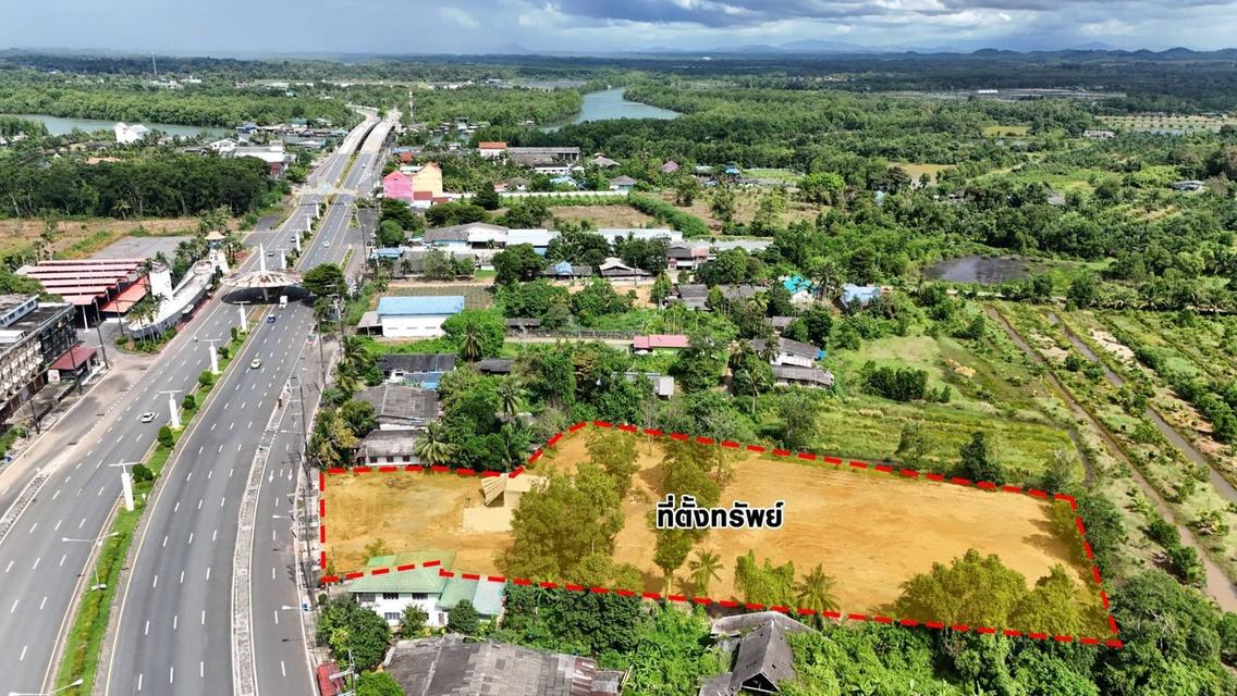 ที่ดิน ติดถนนสุขุมวิท หน้ากว้าง 38 เมตร เนื้อที่ 3 ไร่ 3 งาน 93 ตารางวา 1