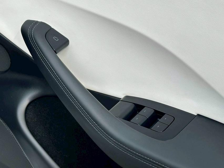 Tesla Model 3 Highland Long Range 2024 11
