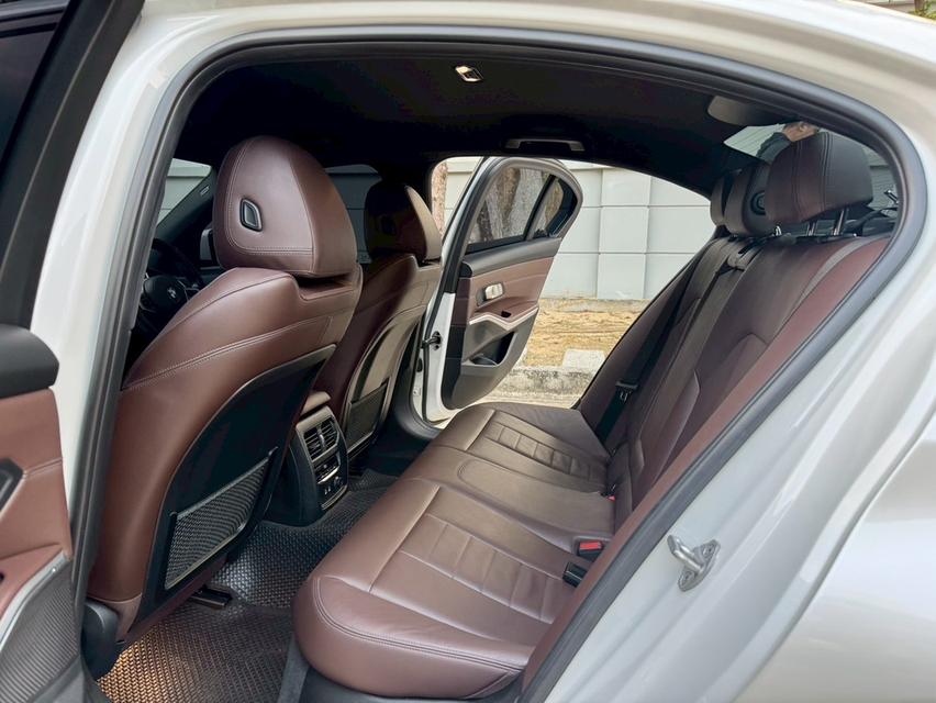 รหัสรถ AVA1843 ☃️  BMW 320d Msport Top สุด ปี 2021 รูปที่ 13