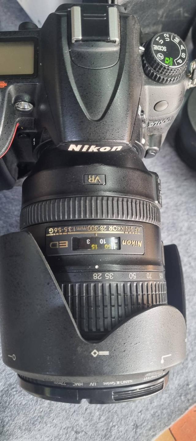 กล้องถ่ายรูปnikond7000พร้อมเลนส์28-300AF-ED f3.5