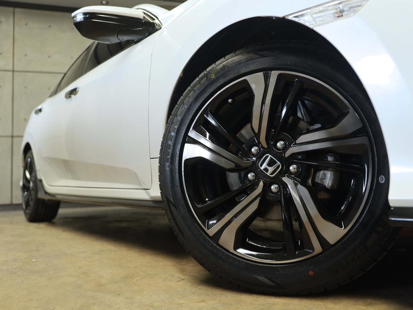 2021 Honda CIVIC 1.5 FK (ปี 17-21) Turbo RS Hatchback AT รูปที่ 5