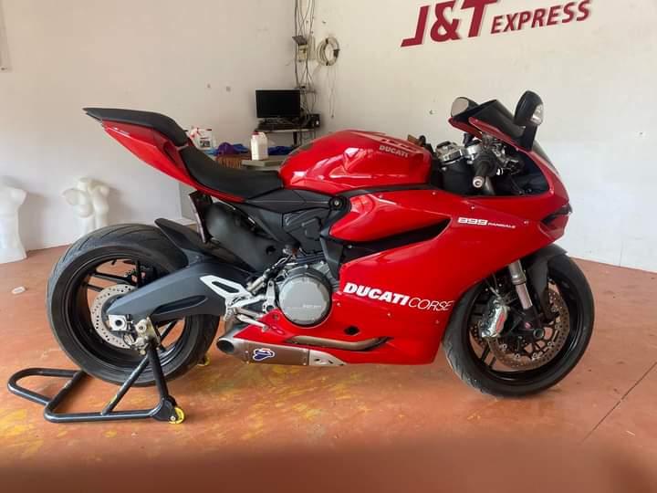 DUCATI 899 Panigale 3