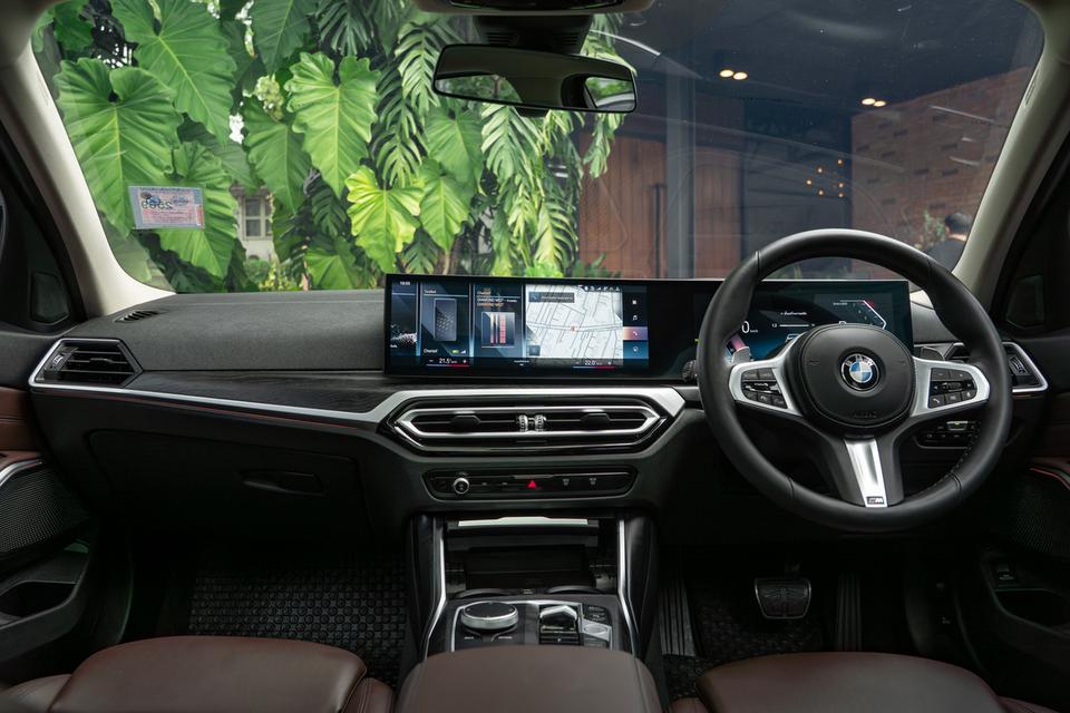 “BMW 320Li M Sport LCI“ ปี 2023 📢เข้าแล้ว! 𝐁𝐌𝐖 𝟑𝟐𝟎𝐋𝐢 พร้อม BSI & Warranty ศูนย์ ✨