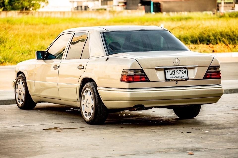 Benz e220 ปี1995 รหัส GT8724 10