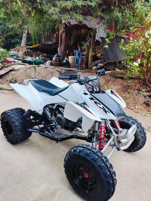 ATV Honda TRX 450 R สีขาว