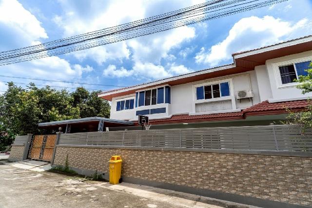ลำโพ 9นอน MRT คลองบางไผ่ ให้เช่าคฤหาสน์หรู 2 ชั้น 112 ตร.วา.550 ตร.ม. จัดเต็มเฟอร์ วิวทะเลสาป วิวสวน 4 น้ำ ตลาดบัวทอง 4. 1