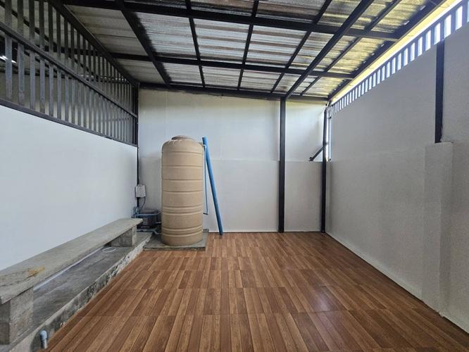 U1403 ให้เช่าทาวน์โฮม 2 ชั้น ศรีสมาน ดอนเมือง ใก้ล โรบินสัน ศรีสมาน ทาวน์โฮมนอกโครงการ ศรีสมาน ดอนเมือง ซอย จุฬา 8 ทำเลดีเดินทางสะดวก 2