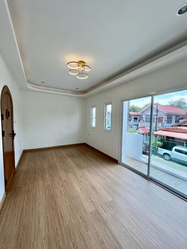 บ้านรีโนเวทใหม่ สไตล์มินิมอล 13