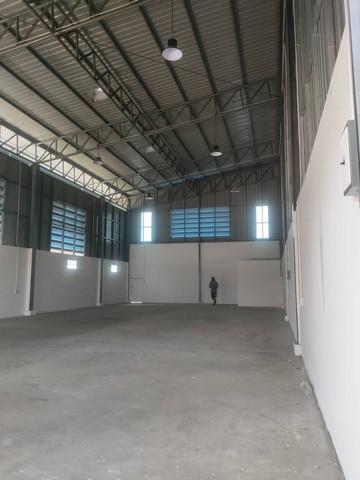 ให้เช่าโกดัง ถนนเทพกุญชร ใกล้ตลาดไท คลอง2 คลองหลวง ปทุมธานี 3