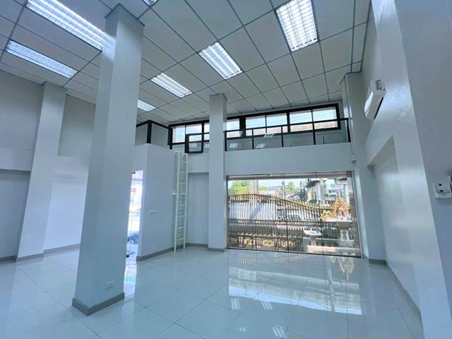 ราชพฤกษ์ 1 กม.เปิดซิง! เซ็นทรัล ให้เช่าสำนักงาน 4ชั้น 471ตร.ม. 41ตร.วา. บุญถาวร ราชพฤกษ์ 1.7 กม.4ออฟฟิศ เซ็นทรัล ปิ่นเกล 2