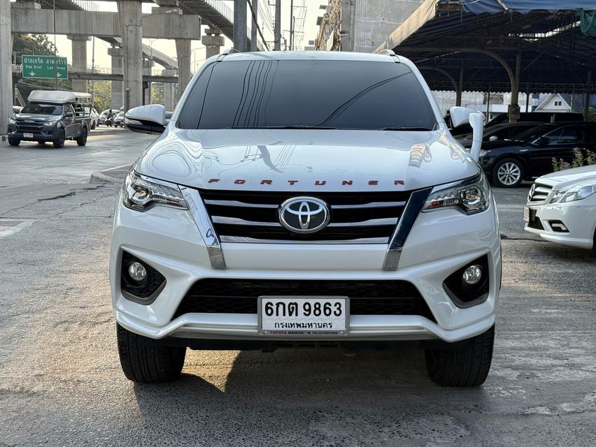 TOYOTA FORTUNER 2.8 TRD 2WD ปี2016 รูปที่ 2