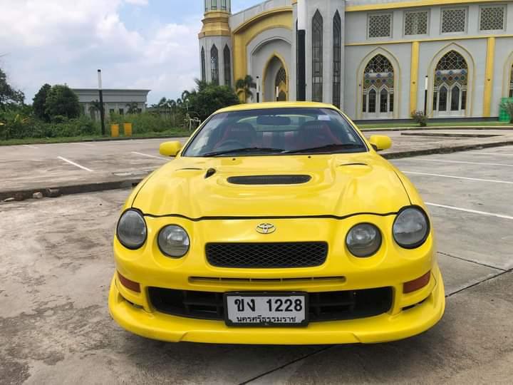 Toyota Celica สีเหลือง ปี 1995 2