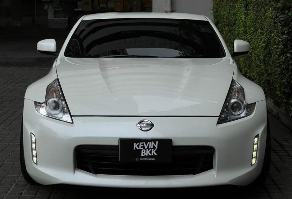 ขายรถหายาก Nissan 370 Z