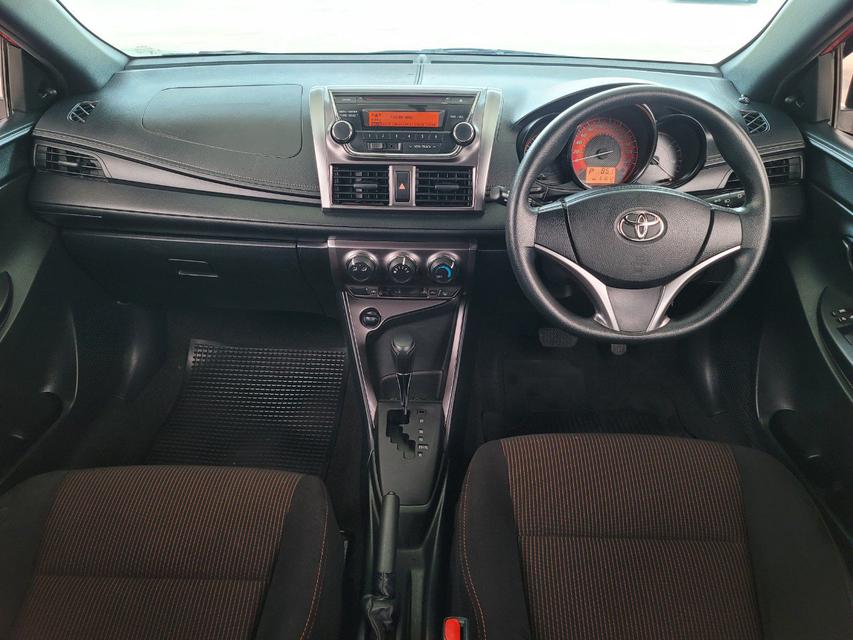 Toyota Yaris 1.2 J  4