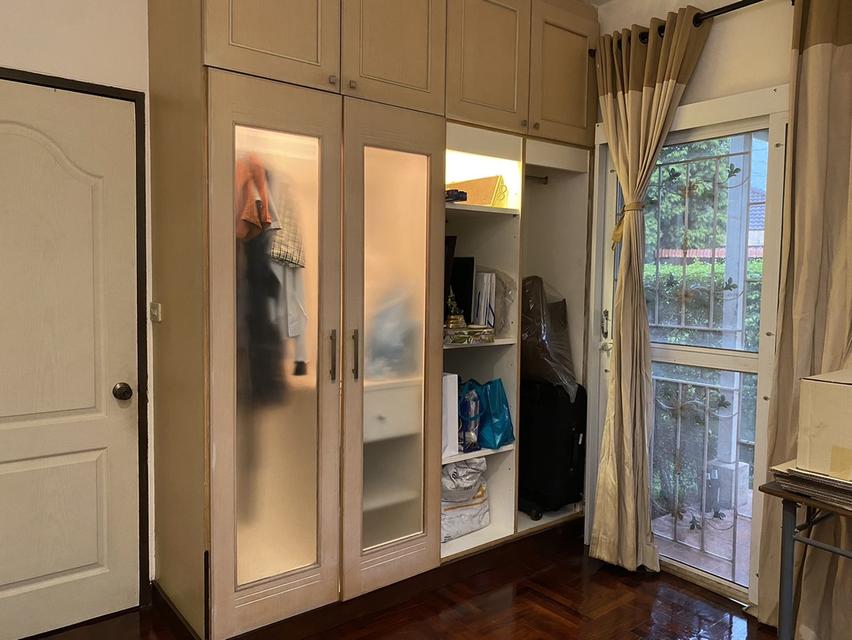 บ้านเดี่ยวพร้อมที่ดิน 10