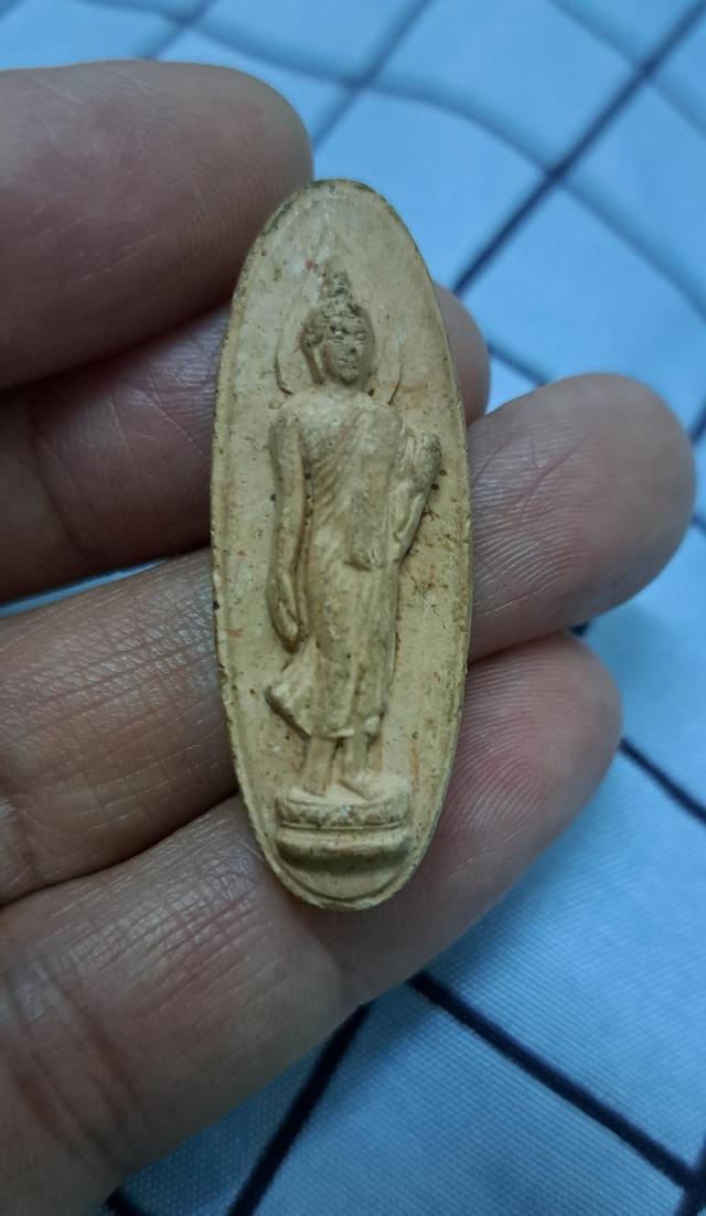 #พระ 25 พุทธศตวรรษเนื้อดิน #องค์นี้ถือว่าสวยครับ*พระมีหน้ามีตาพระแท้ดูง่าย*#สุดยอดเกจิอาจารย์ทั่วทุกภาคของแผ่นดินไทยยร่วมพิธีมหาพุทธาภิเษก 108 รูป