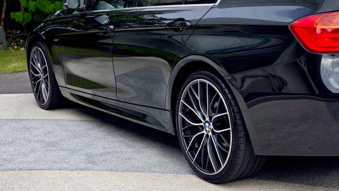 รหัสรถ WB36 Bmw 320d Msport look ปี 2013  18