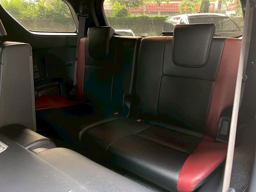 TOYOTA FORTUNER  20