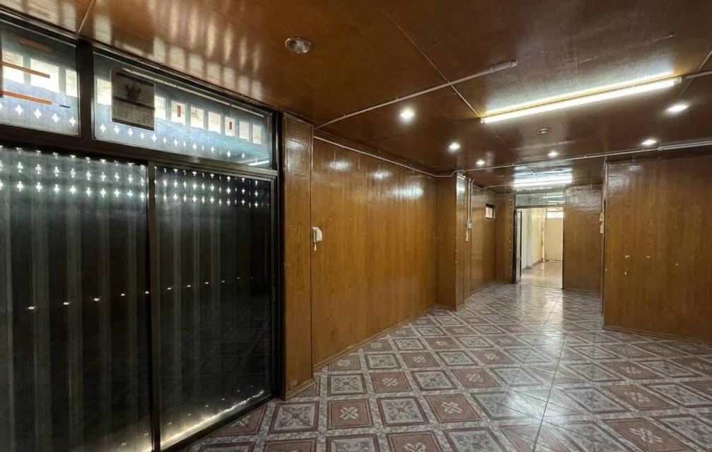 ขายอาคารพาณิชย์ 3 ชั้น หลังหัวมุม ทำเลค้าขาย ใกล้สถานีรถไฟลำปาง ( สบตุ๋ย ) 2