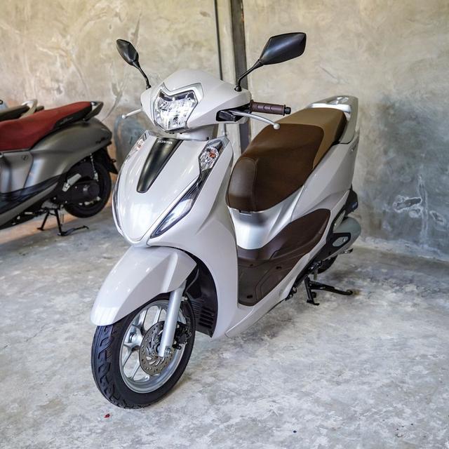 HONDA Lead 4V. รุ่นยอดนิยม 8