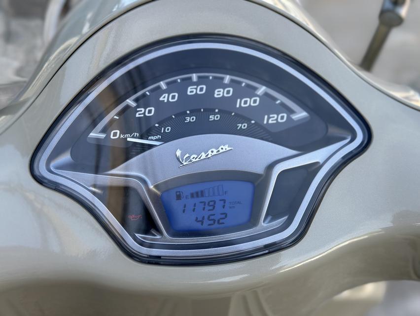 มอเตอร์ไซค์ Vespa Lx125 i-get รูปที่ 4