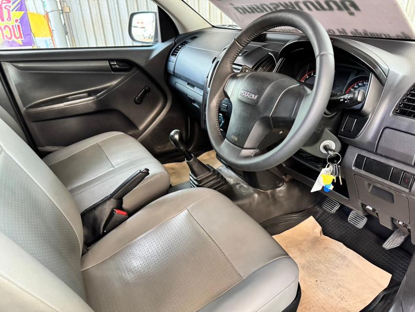 ISUZU D-MAX SPARK 1.9 B MT 2019 11