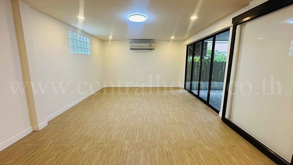บ้านแฝด พฤกษา 30 บางบัวทอง รีโนเวทสวย พร้อมอยู่ 9