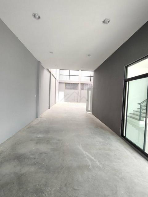 ให้เช่าโกดัง พร้อมโฮมออฟฟิศ 3 ชั้น 450 ตรม ย่านบางใหญ่ นนทบุรี ซอยกันตนา ใกล้ รพ.บางใหญ่ เหมาะทำโฮมออฟฟิศ และเก็บสินค้า  4