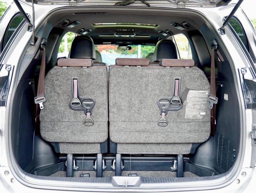 รหัสรถ PR2000 + Toyota Estima Aerus E-Four Hybrid โฉม Minorchnage ปี 2017 14