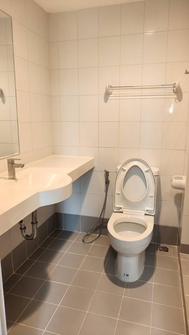 Condo Chapter One Modern Dutch 29.sq.m. renovated panorama river view & Bhumipol Bridge 7