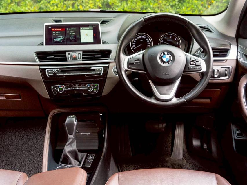 BMW X1 sDrive 18d xLine ปี 2019 16