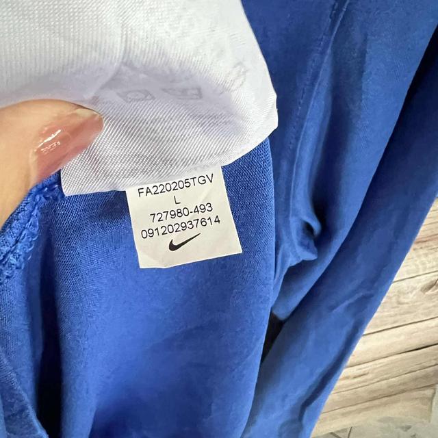 nikeเสื้อกีฬาแขนยาว มือสอง รูปที่ 6