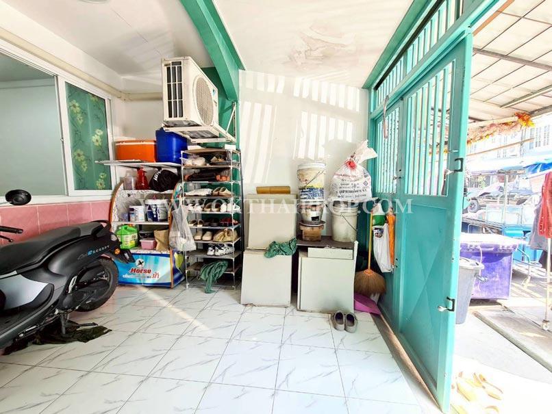 ทาวน์เฮ้าส์ หมู่บ้านสุชา บางบัวทอง ใกล้กับรถไฟฟ้าสายสีม่วง นนทบุรี 3