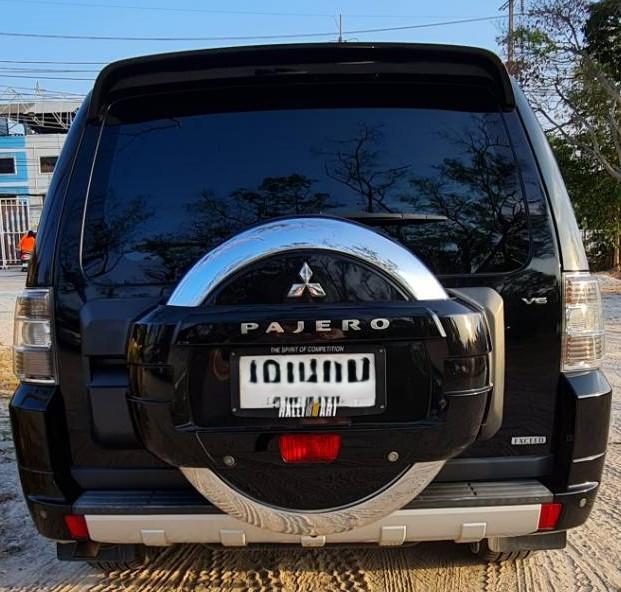 เจ้าของขายเอง Mitsubishi Pajero โชกุน Montero ปี 2010 V6 3800 4WD 7 ที่นั่งสภาพเดิมๆ พร้อมใช้ ราคา 633,333 บาท สนใจโทร 0806966625 4