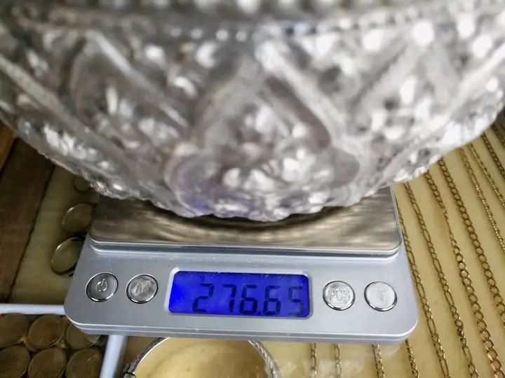 ขันเงิน เงิน 70-80% เงินดี ลายโบราณบาย 12 นักษัตริย์ เจ้าของขัดมาแล้ว ไม่รั่ว ไม่ซ่อม กว้าง 7.5" หนัก 276.6 กรัม ราคา 4,800 บาทรวมส่ง รูปย่อยที่ 4