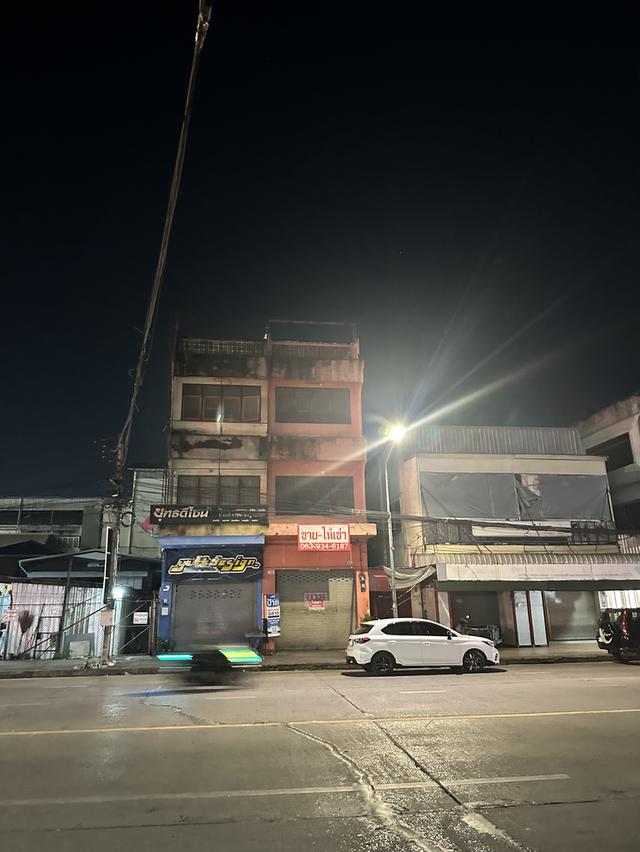 ขายตึกอาคารพาณิชย์ 3 ชั้น มีระเบียงเดินไปดาดฟ้า 18